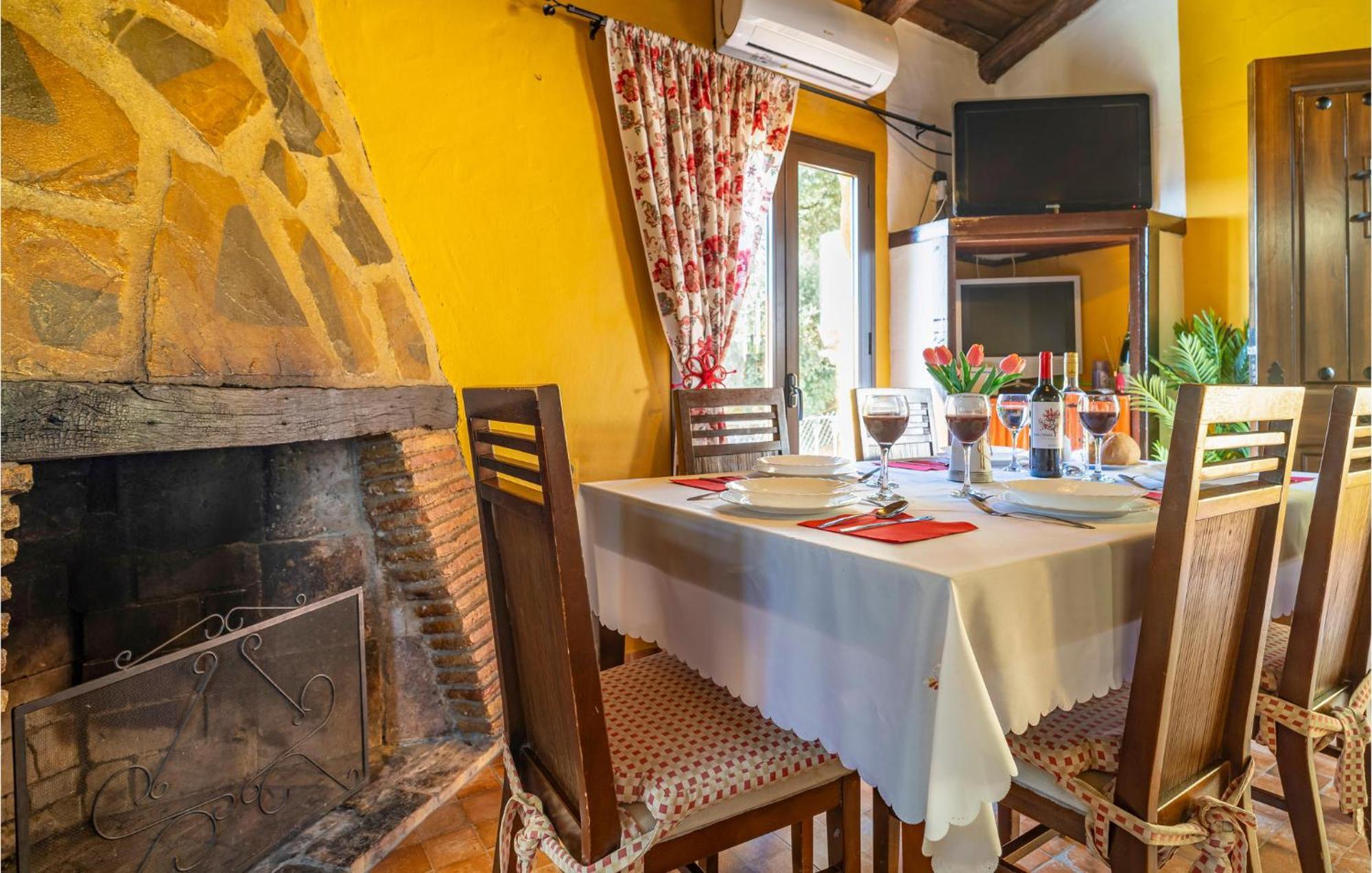 Amazing Cottage In Algatocin With Kitchen المظهر الخارجي الصورة