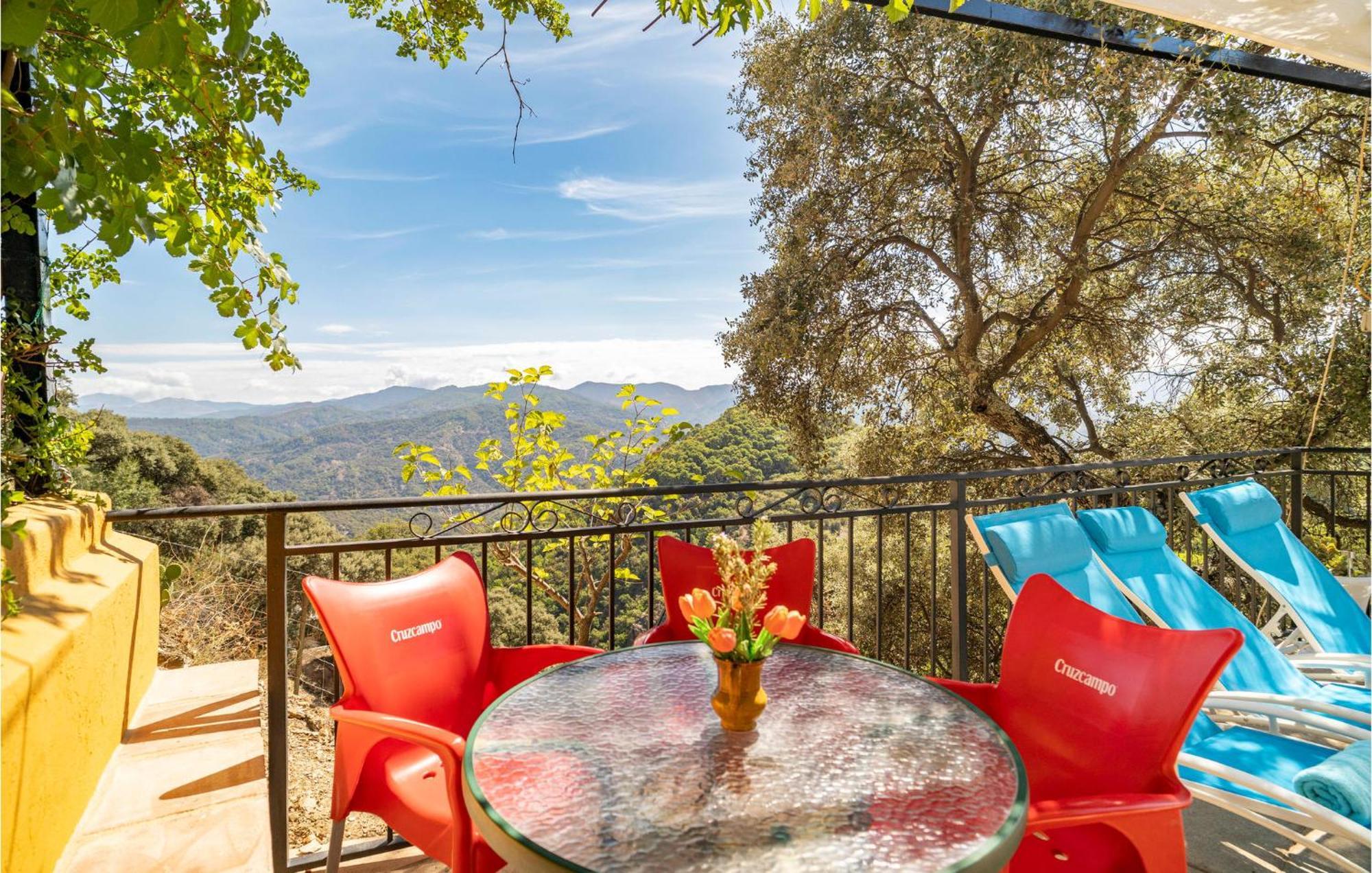 Amazing Cottage In Algatocin With Kitchen المظهر الخارجي الصورة