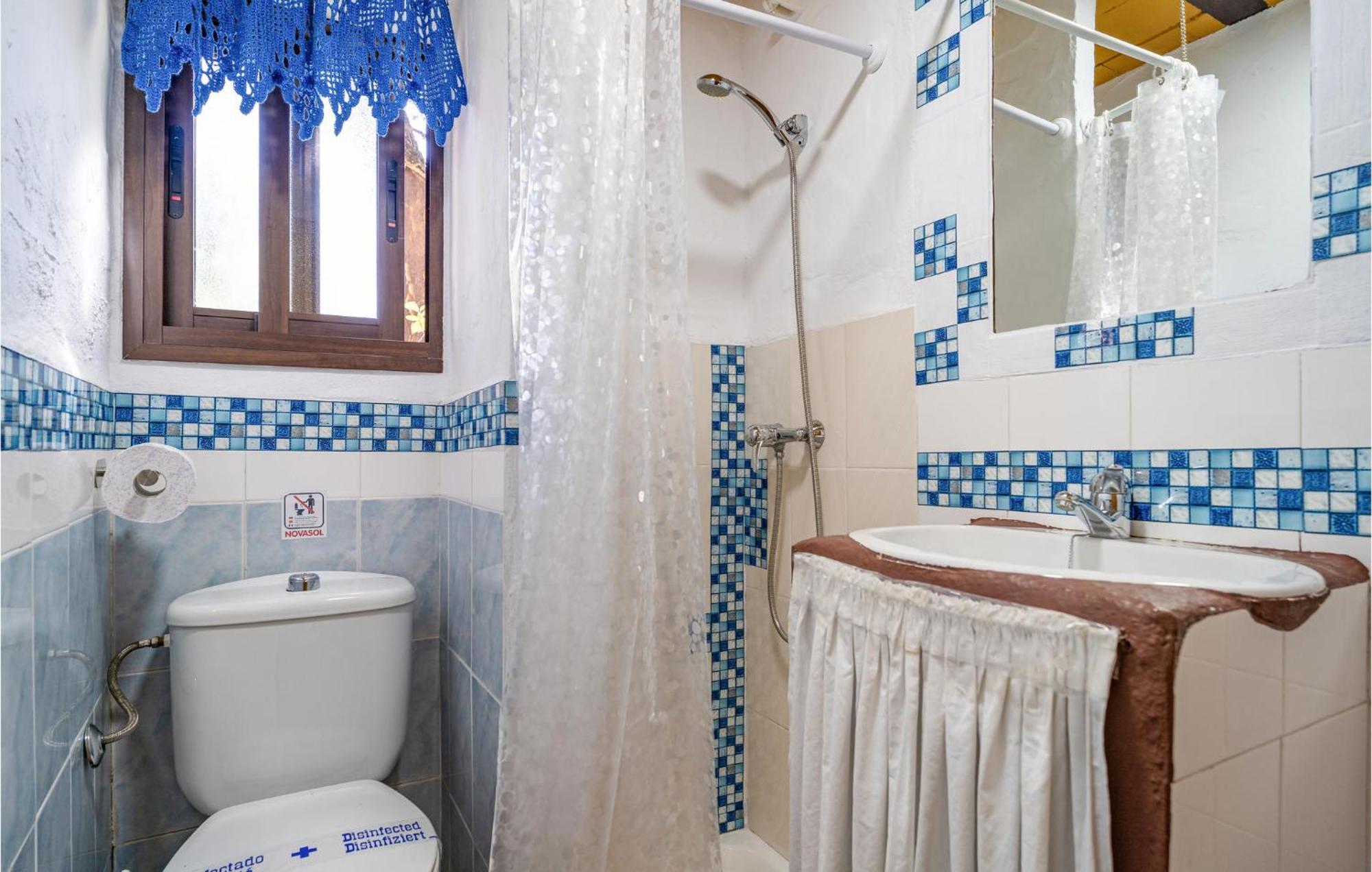 Amazing Cottage In Algatocin With Kitchen المظهر الخارجي الصورة