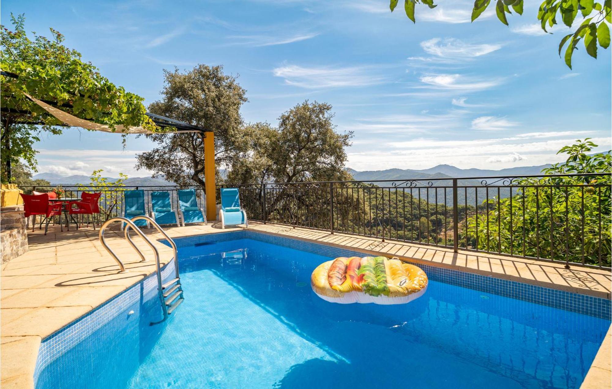 Amazing Cottage In Algatocin With Kitchen المظهر الخارجي الصورة